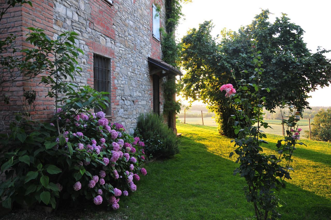 Bosco Dei Poveri Agazzano Exterior photo